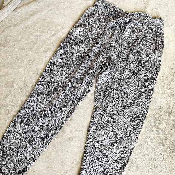 Joie Silk Pants - Picture 5 of 12